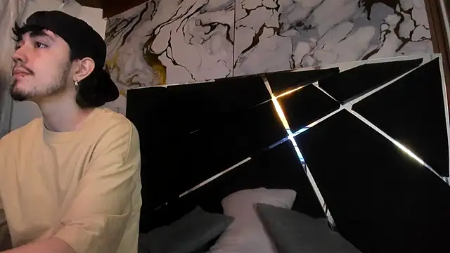 Couple In Heat online show from February 24, 2026, 7:34 pm