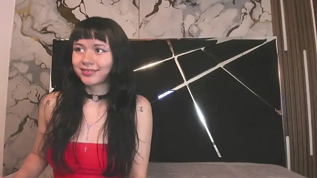 Couple In Heat online show from April 25, 2026, 8:50 pm