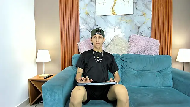 BOYS PLAY online show from April 25, 2026, 1:19 am