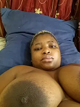 SweetDarkBrownie online show from March 12, 2026, 1:39 pm