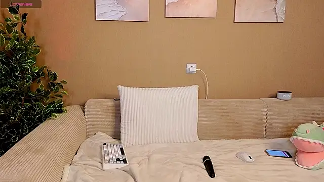 icesteam online show from March 7, 2026, 4:20 am