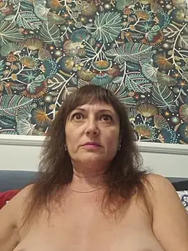 Snapshot of SaraGina chatting on July 22, 2026, 9:39 pm SaraGina online show from July 22, 2026, 9:39 pm