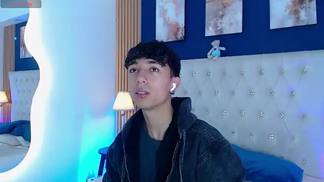 Aiden Rivers  online show from April 22, 2026, 12:50 pm