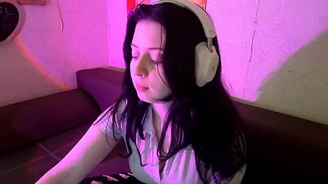 MindyMinty online show from March 9, 2026, 5:11 am