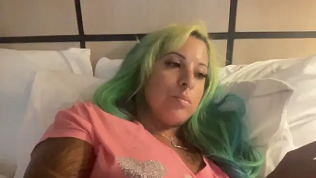 spanishxbarbiie online show from March 29, 2026, 4:45 am