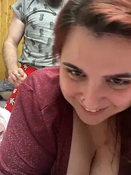 Snapshot of Sandragll chatting on May 3, 2026, 1:33 am Sandragll online show from May 3, 2026, 1:33 am