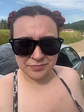 Snapshot of Sandragll chatting on June 14, 2026, 3:58 pm Sandragll online show from June 14, 2026, 3:58 pm