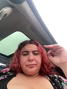Snapshot of Sandragll chatting on June 15, 2026, 12:29 pm Sandragll online show from June 15, 2026, 12:29 pm