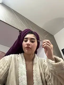 Snapshot of Kattengel_ chatting on June 28, 2026, 8:37 pm Kattengel online show from June 28, 2026, 8:37 pm
