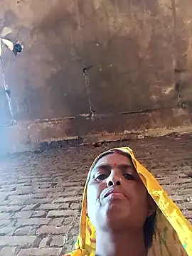 Hot re83 online show from March 2, 2026, 7:15 am