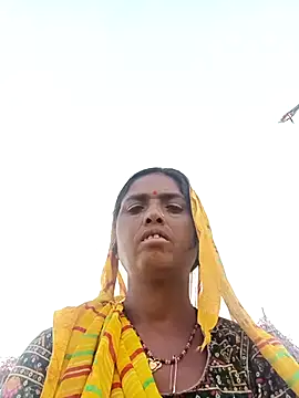 Hot re83 online show from March 4, 2026, 10:54 am