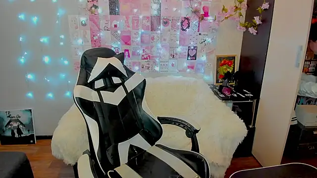 Kate Acid online show from June 11, 2026, 3:04 am