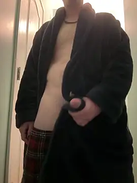 CunningColm online show from March 4, 2026, 4:51 am