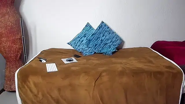 Snapshot of Mimirosexxx chatting on March 4, 2026, 11:11 pm Mimirosexxx online show from March 4, 2026, 11:11 pm