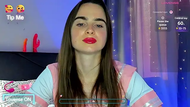 megann fox2 online show from July 13, 2026, 3:04 pm