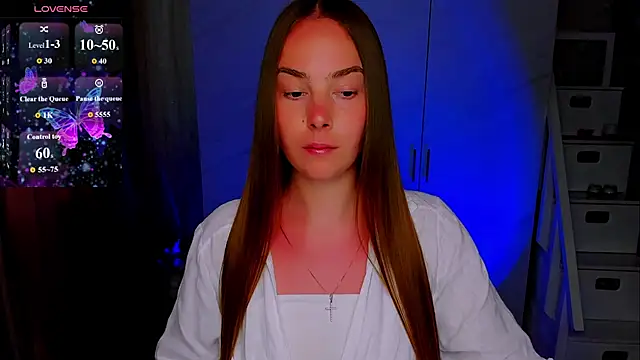 Snapshot of Maddy_Wood_ chatting on June 22, 2026, 10:23 am Maddy Wood online show from June 22, 2026, 10:23 am