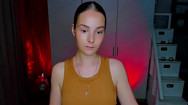 Snapshot of Maddy_Wood_ chatting on July 11, 2026, 4:21 pm Maddy Wood online show from July 11, 2026, 4:21 pm