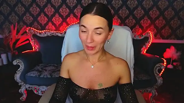 GracefulMichelle online show from April 21, 2026, 2:51 am