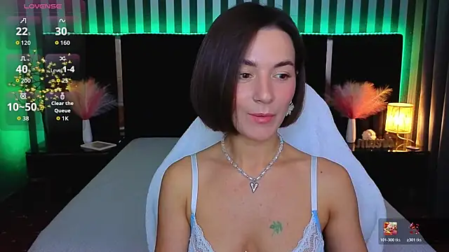 Snapshot of GracefulMichelle chatting on June 4, 2026, 6:58 pm GracefulMichelle online show from June 4, 2026, 6:58 pm