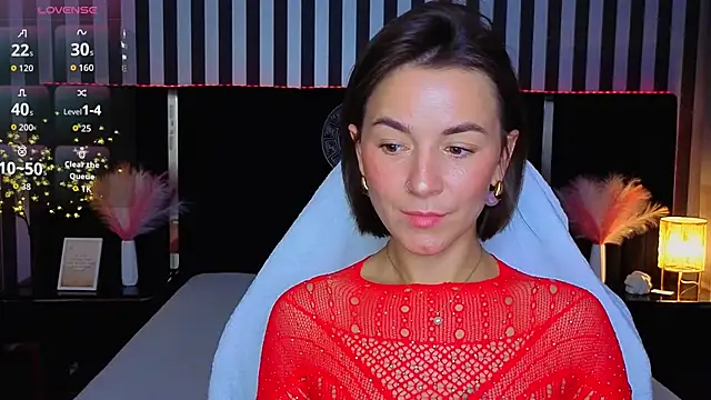 Snapshot of GracefulMichelle chatting on June 19, 2026, 7:39 pm GracefulMichelle online show from June 19, 2026, 7:39 pm