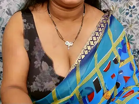 YOUR URVI  online show from March 7, 2026, 8:50 pm