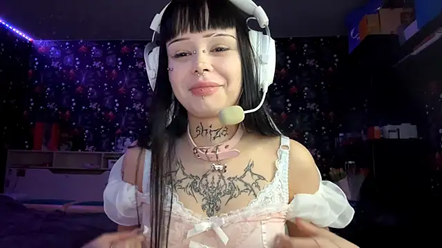 Luna Sohotti online show from March 8, 2026, 3:16 pm