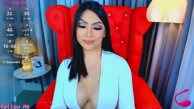Laureen Hilton online show from April 28, 2026, 1:27 pm
