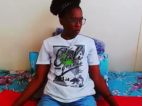 ChocoSlenderXXX online show from April 28, 2026, 11:59 am