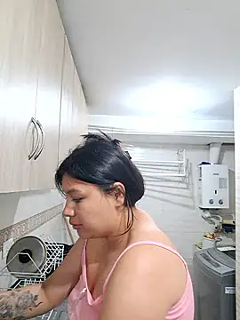 Snapshot of belen_green chatting on June 9, 2026, 1:17 am belen green online show from June 9, 2026, 1:17 am