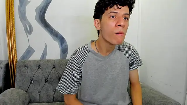 Angel St1 online show from April 25, 2026, 12:52 pm