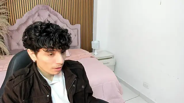 Snapshot of Angel_St1 chatting on June 8, 2026, 3:51 am Angel St1 online show from June 8, 2026, 3:51 am