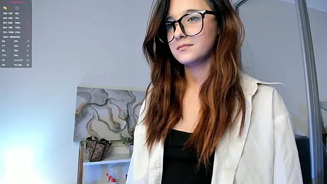 GrayceVavra online show from April 30, 2026, 4:02 pm
