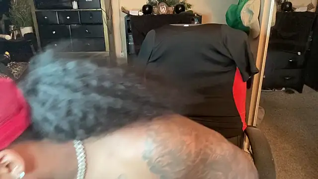 nikolovetm online show from February 17, 2026, 4:09 am