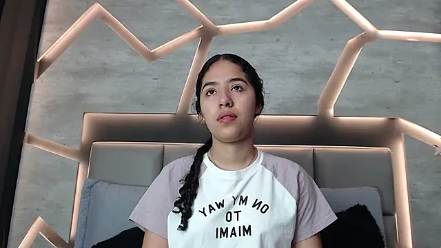 SilkNyx online show from March 12, 2026, 2:12 pm