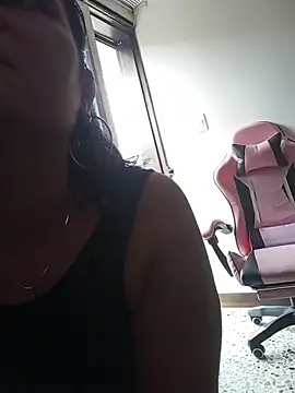 Mishell Perez online show from February 23, 2026, 7:22 pm