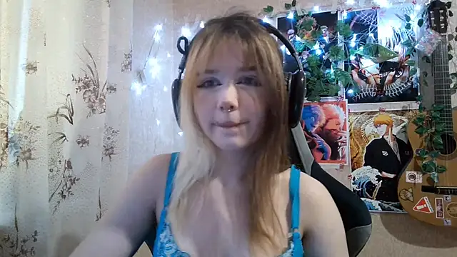 MilaTyan online show from July 15, 2026, 3:06 pm