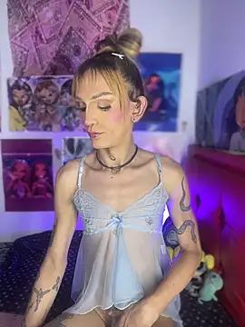 Snapshot of celeste_hell_ chatting on May 14, 2026, 9:05 am celeste hell online show from May 14, 2026, 9:05 am