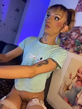 Snapshot of celeste_hell_ chatting on July 4, 2026, 11:49 am celeste hell online show from July 4, 2026, 11:49 am