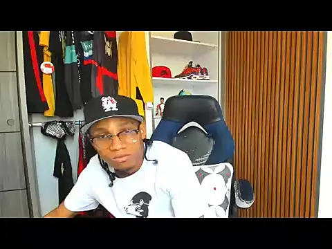 yandi hot online show from February 16, 2026, 6:15 pm