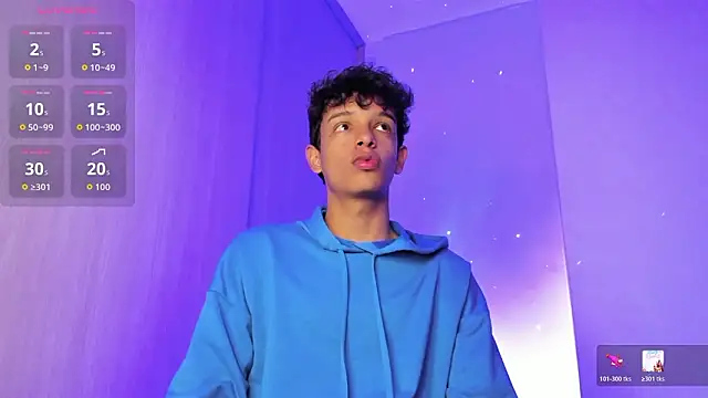 Snapshot of Maxfrost1 chatting on March 15, 2026, 4:29 am Maxfrost1 online show from March 15, 2026, 4:29 am