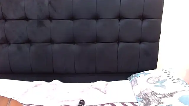 OnionBooty3573 online show from June 29, 2026, 9:26 am