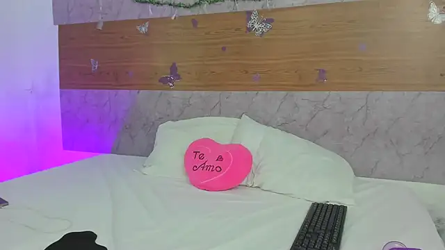 susan bennet26  online show from March 10, 2026, 1:43 am