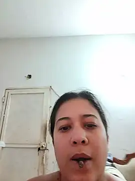 Snapshot of luna29 chatting on July 1, 2026, 11:56 am luna29 online show from July 1, 2026, 11:56 am