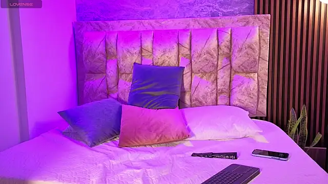 chelsea dalea online show from July 2, 2026, 8:15 pm
