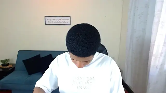 liiam3 online show from February 20, 2026, 9:04 pm