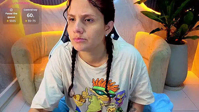 Natasha  tp online show from April 24, 2026, 1:02 pm