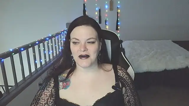 VixieNyx online show from February 24, 2026, 5:22 pm