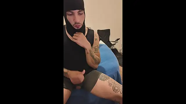 Alejandrosolerxxx online show from February 27, 2026, 12:54 am