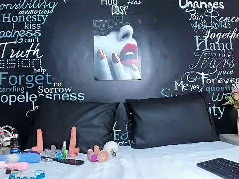 Cintya   online show from March 18, 2026, 5:27 pm