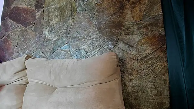 Iris Jenner1 online show from March 12, 2026, 1:50 pm